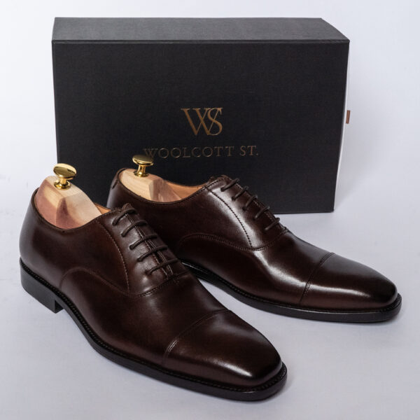 brown oxford lace up shoes