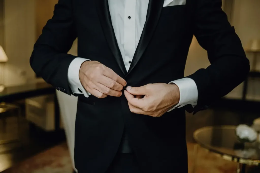 what shoes to wear with a tuxedo