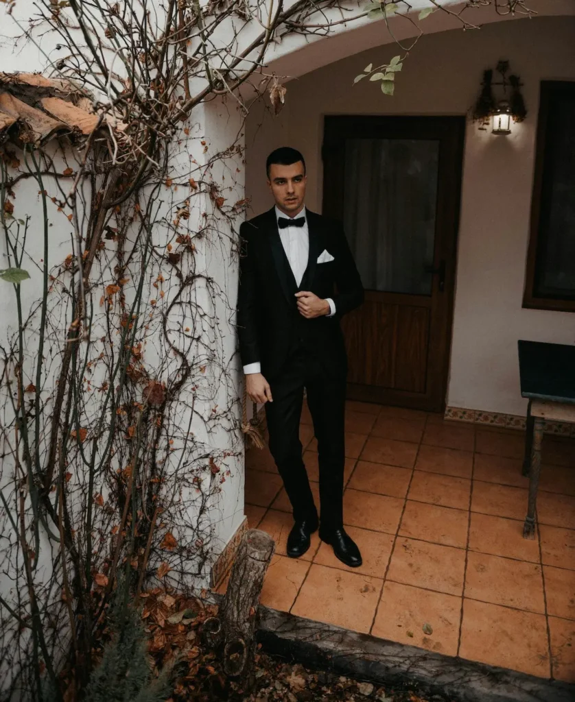 what shoes to wear with a tuxedo