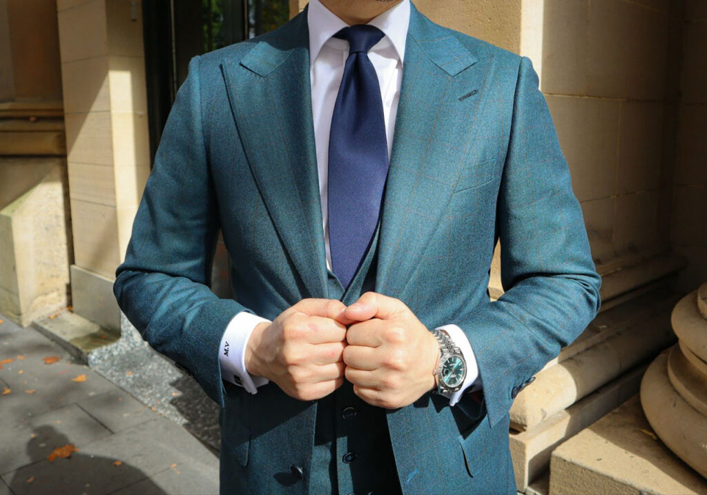 How to Stay Sharp in Business Suits This Winter - Woolcott St